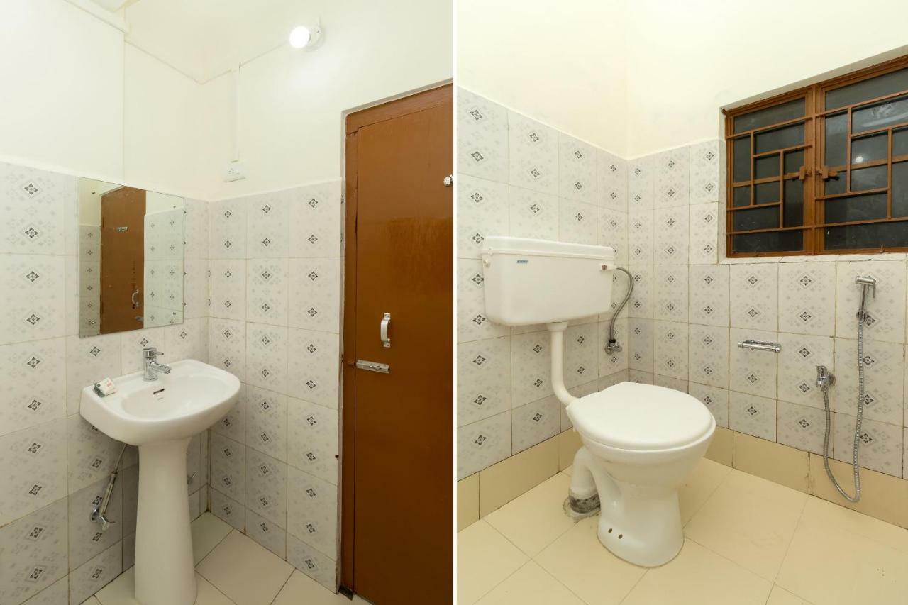 Hotel Travellers Inn Шилонг Екстериор снимка